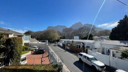 2 Bedroom apartment to rent in Rondebosch, Cape Town