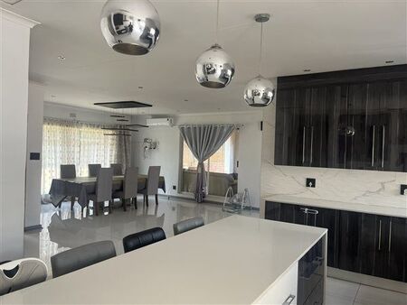 4 Bedroom House in Gallo Manor