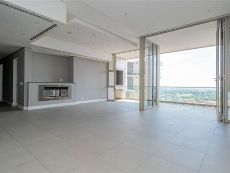 3 Bedroom Apartment in Rosebank