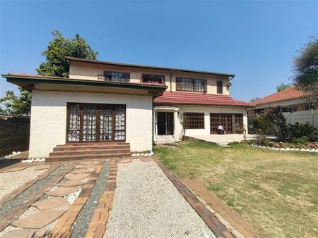 4 Bedroom House in Norwood