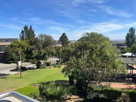 2 Bedroom Apartment in Jackal Creek Golf Estate