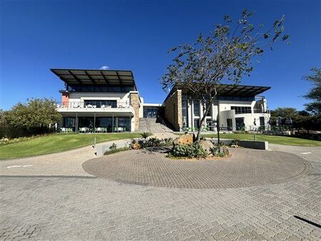 1 Bedroom Apartment in Jackal Creek Golf Estate