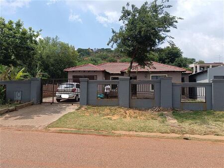 3 Bedroom House in Naturena