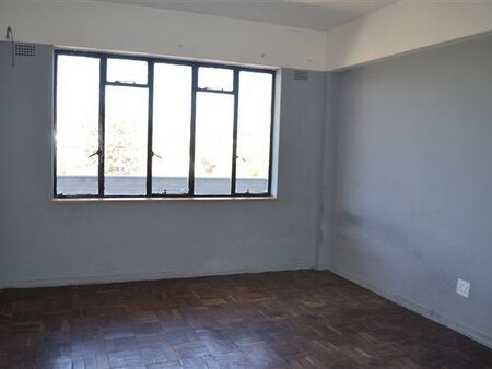 3 Bedroom Apartment in Bellevue