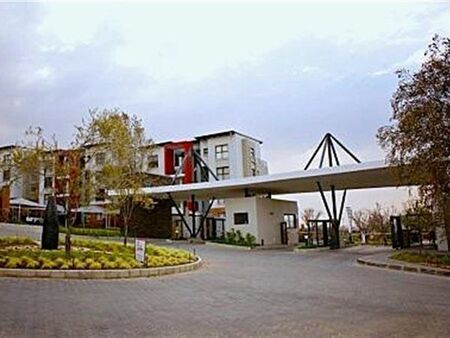 1 Bedroom Apartment in Fourways