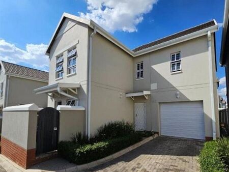 3 Bedroom Townhouse in Fourways