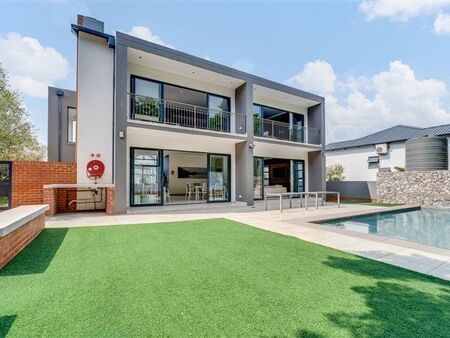 2 Bedroom Apartment in Broadacres