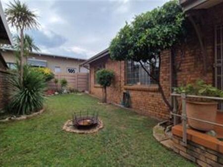 3 Bedroom House in Heidelberg Central