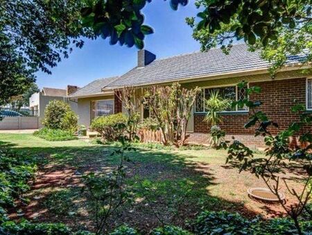 4 Bedroom House in Rhodesfield