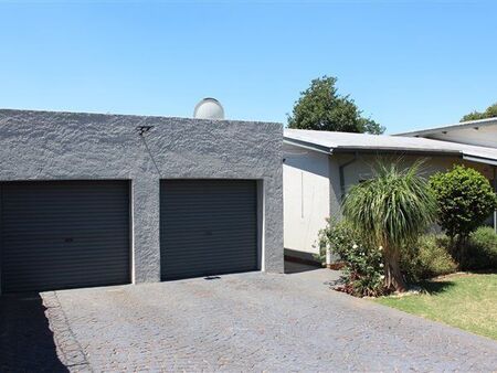 4 Bedroom House in Edleen