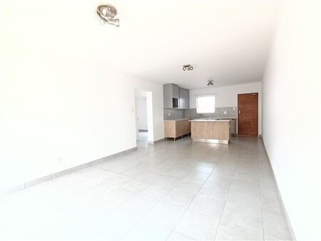 2 Bedroom Apartment in Glen Marais