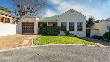 3 Bedroom house to rent in Uitzicht, Kraaifontein