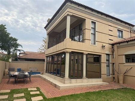 4 Bedroom House in Greenstone Hill