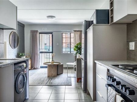 2 Bedroom Apartment in Johannesburg Central