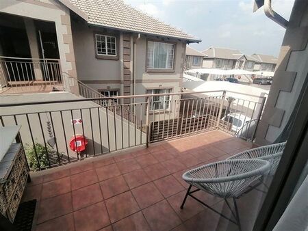 2 Bedroom Townhouse in Brakpan North