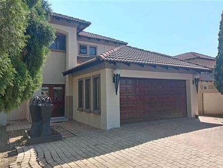 3 Bedroom House in Sonneveld