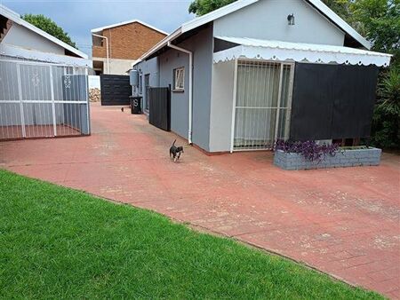 1 Bedroom Apartment in Dalpark Proper