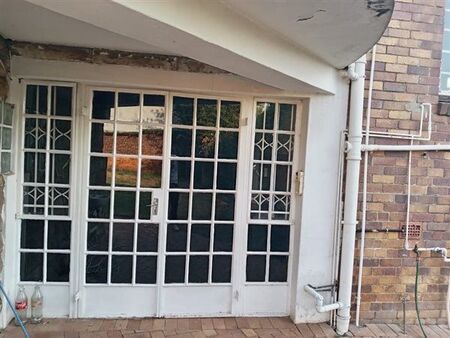 1 Bedroom Townhouse in Kensington