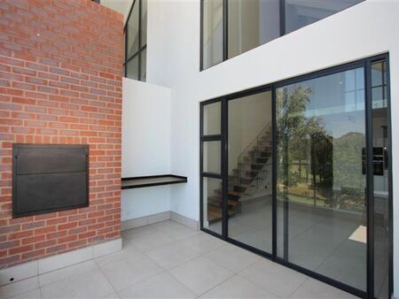 3 Bedroom Duplex in Sandringham