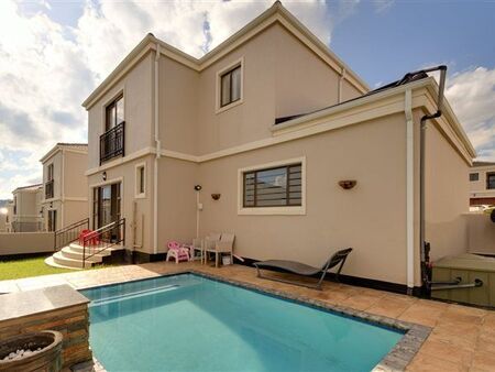 3 Bedroom House in Craigavon