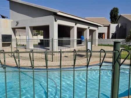 2 Bedroom Apartment in Broadacres