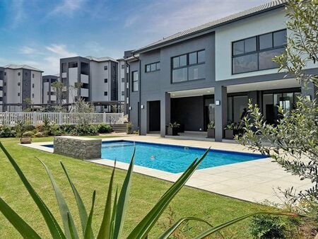 1 Bedroom Apartment in Fourways