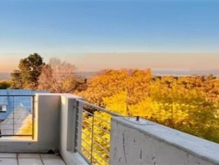 2 Bedroom Apartment in Fourways