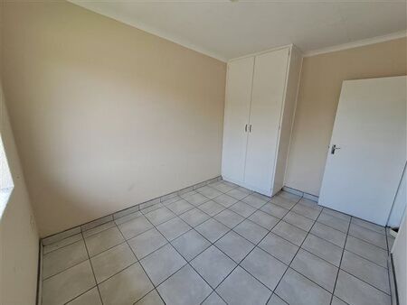 2 Bedroom Apartment in Rensburg