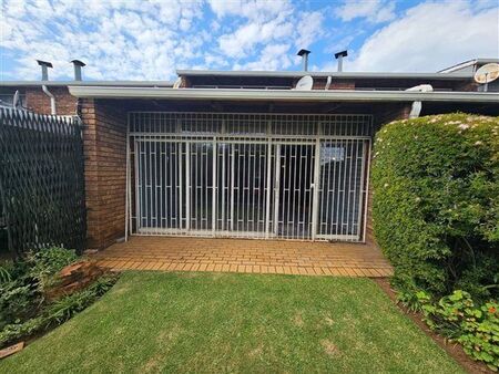 2 Bedroom Townhouse in Springs Central