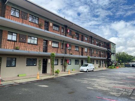 3 Bedroom Apartment in Hurlyvale