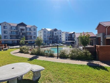 1 Bedroom Apartment in Modderfontein