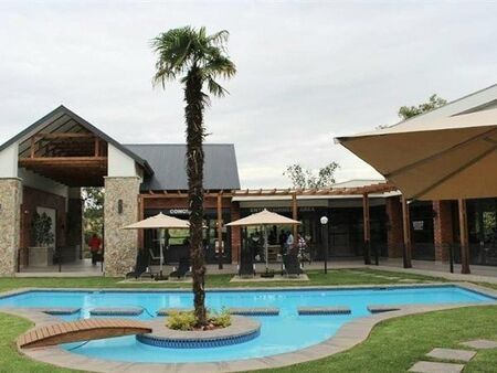 3 Bedroom Apartment in Olivedale