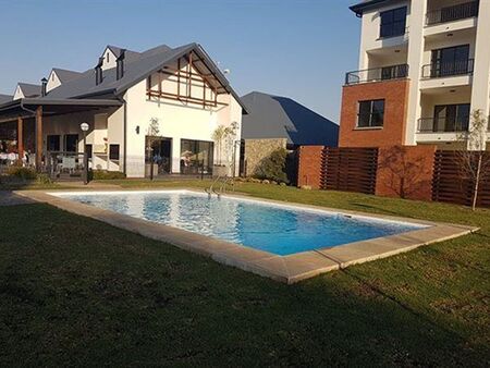 3 Bedroom Apartment in Greenstone Crest