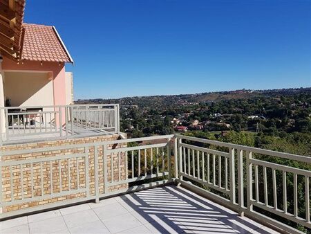 2 Bedroom Townhouse in Winchester Hills