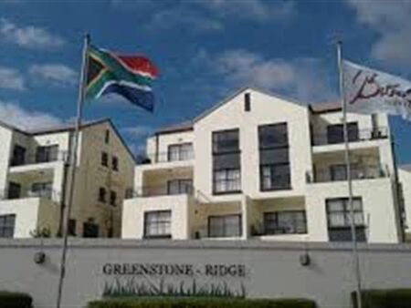 2 Bedroom Apartment in Greenstone Hill