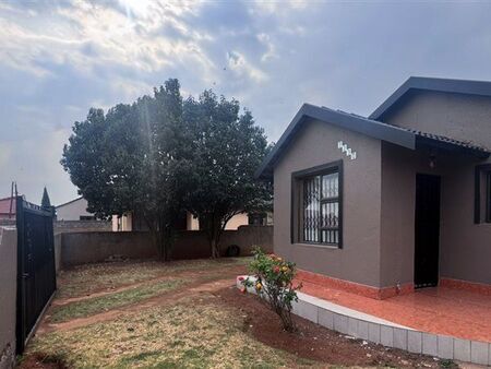 3 Bedroom House in Vosloorus