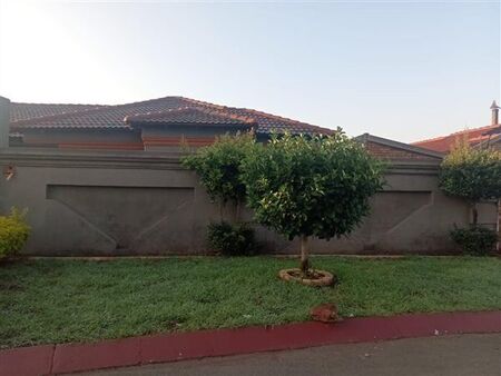 2 Bedroom House in Eastfield