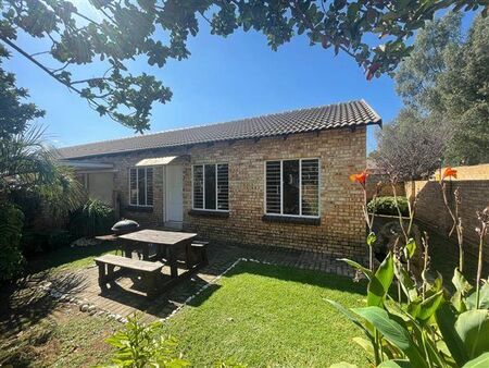 2 Bedroom Apartment in Cloverdene