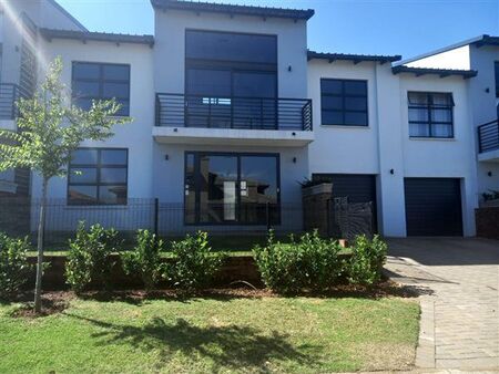 2 Bedroom Apartment in Ebotse Estate