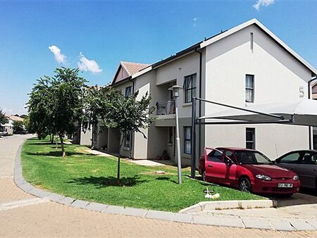 2 Bedroom Apartment in Lakefield
