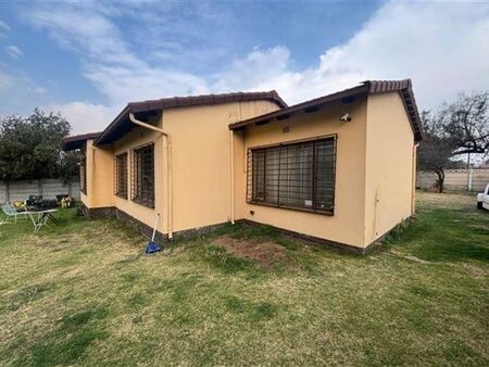 3 Bedroom House in Mayberry Park
