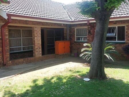 3 Bedroom Townhouse in Mayberry Park