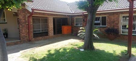 3 Bedroom Townhouse in Mayberry Park