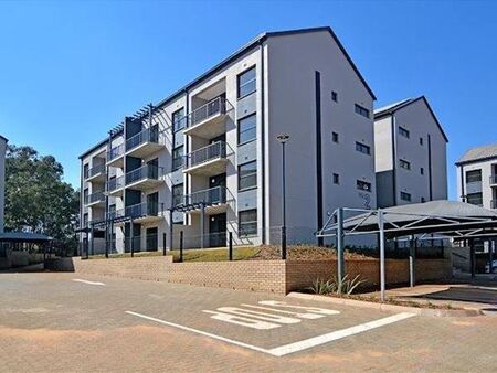 2 Bedroom Apartment in Clubview