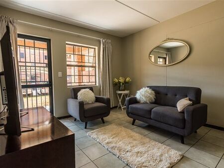 2 Bedroom Apartment in Heuwelsig Estate