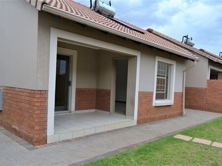 3 Bedroom Townhouse in Monavoni