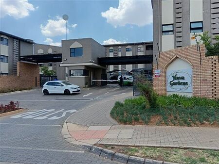 3 Bedroom Apartment in Laudium