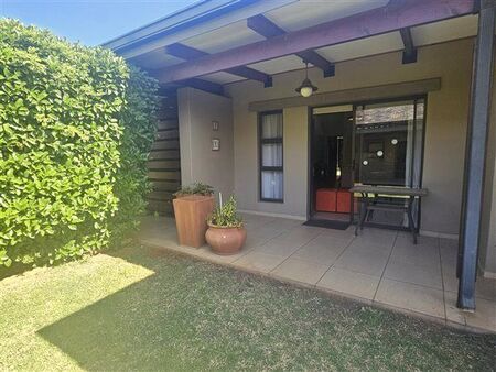 Bachelor apartment in Retire at Midstream