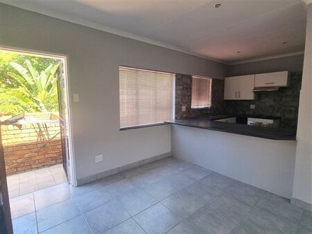 2 Bedroom Apartment in Zwartkop