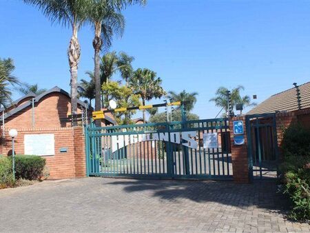 2 Bedroom Townhouse in Lyttelton
